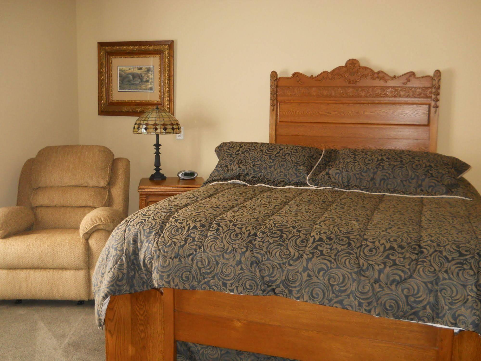 Wenzler'S Landing B&B Wheatley Экстерьер фото